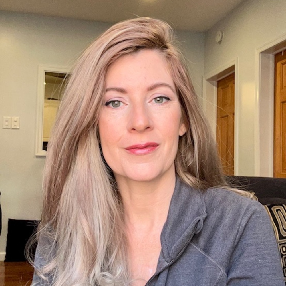 Meet your Posher, Lori